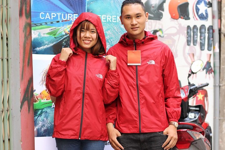 xưởng may áo khoác đẹp TPHCM