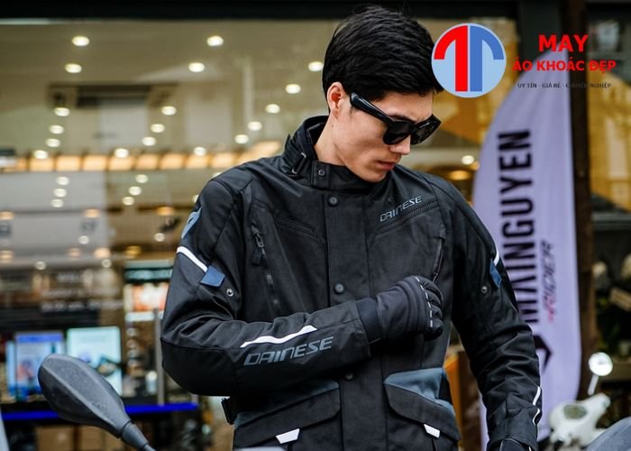 áo khoác đi xe moto