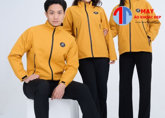 cách chọn size áo khoác đồng phục
