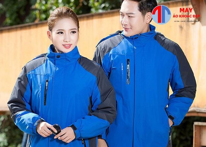 may áo khoác đồng phục giữ ấm