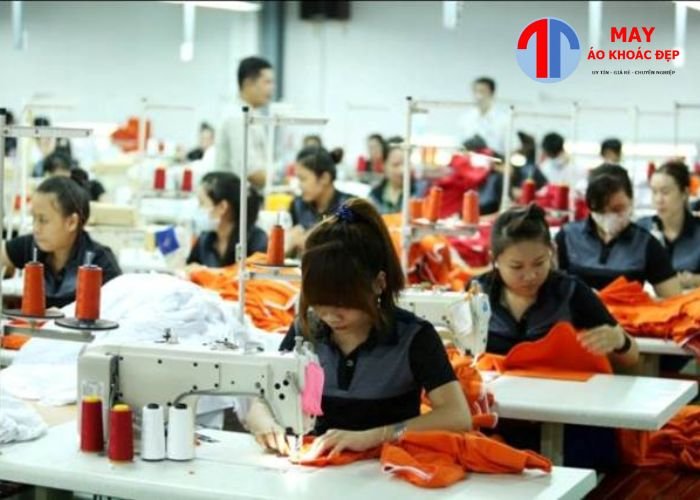 đặt may áo thun đồng phục