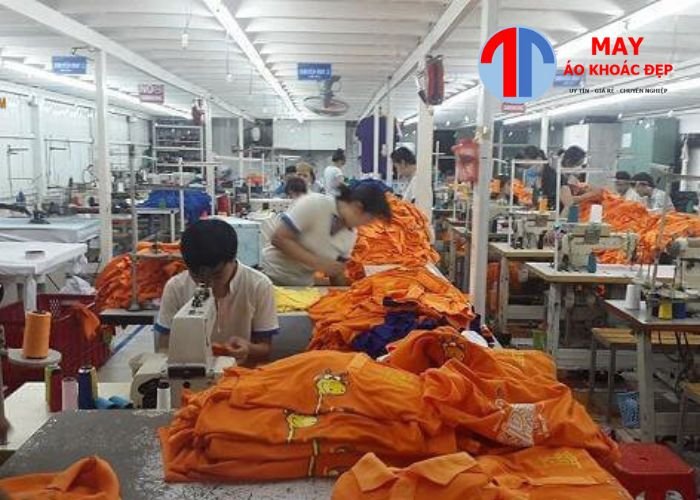 Xưởng may áo thun theo yêu cầu uy tín