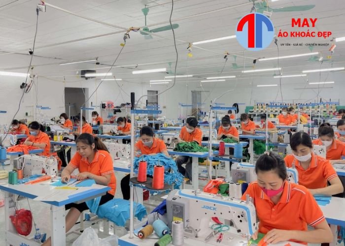 xưởng may áo thun đồng phục tại Hà Nội