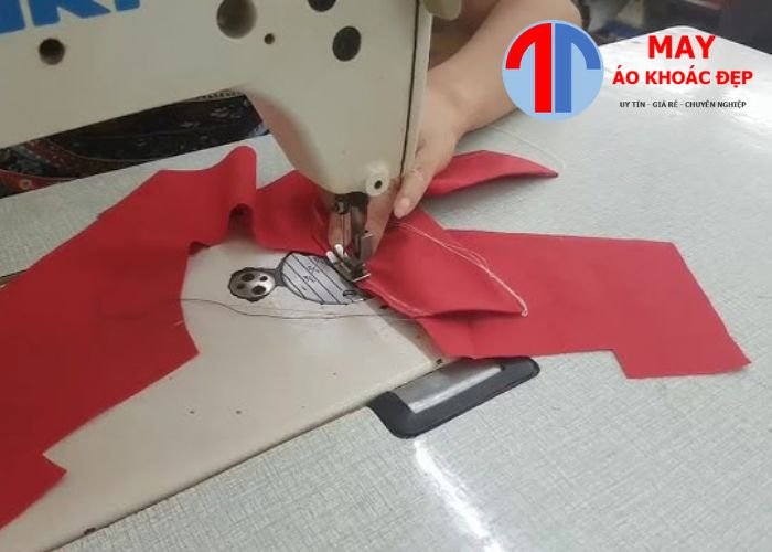 may áo thun cổ tròn đẹp