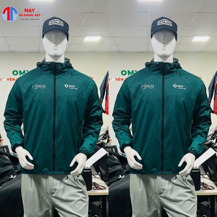 Ao-khoac-dong-phuc-mau-xanh-luc-bao-dam