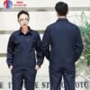 Đồng phục bảo hộ lao động màu xanh tím than đậm phối đỏ đô